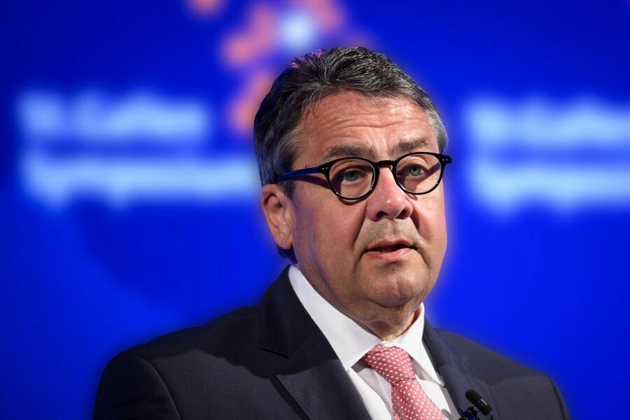 Sigmar Gabriel, Minister for Foreign Affairs and Vice Chancellor of Germany 2013 to 2018, speaks during the St. Gallen Symposium, a platform for dialogue on key issues in management, the entrepreneurial environment and the interfaces between business, politics and civil society, at the university of St. Gallen, Switzerland, on Thursday, May 3, 2018. (KEYSTONE/Gian Ehrenzeller)