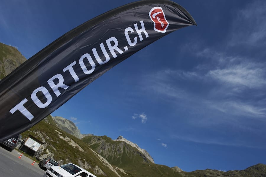 TORTOUR 2011, am Freitag, 12. August 2011. Die TORTOUR ist das erste mehrtaegige Non-Stop-Radrennen der Schweiz. Das Rennen startet in Neuhausen am Rheinfall und fuehrt ueber rund 1000 km und 13000 Hoehenmeter rund um die Schweiz wieder zurueck nach Neuhausen. (PHOTOPRESS/Giancarlo Cattaneo)