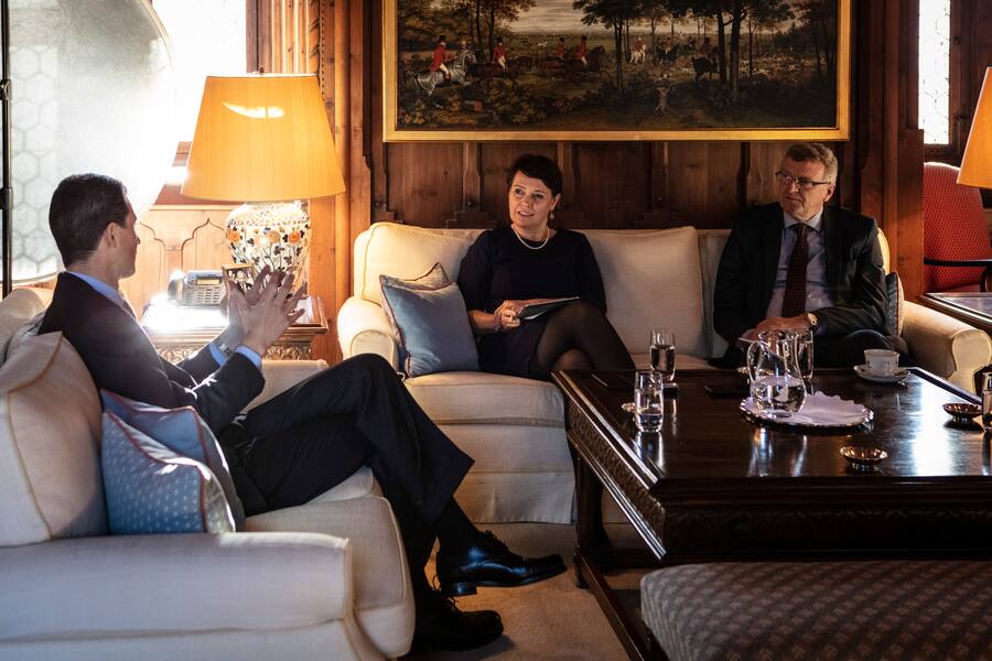 Der Erbrinz im Gespräch mit Seraina Gross und Emmanuel Garessus.