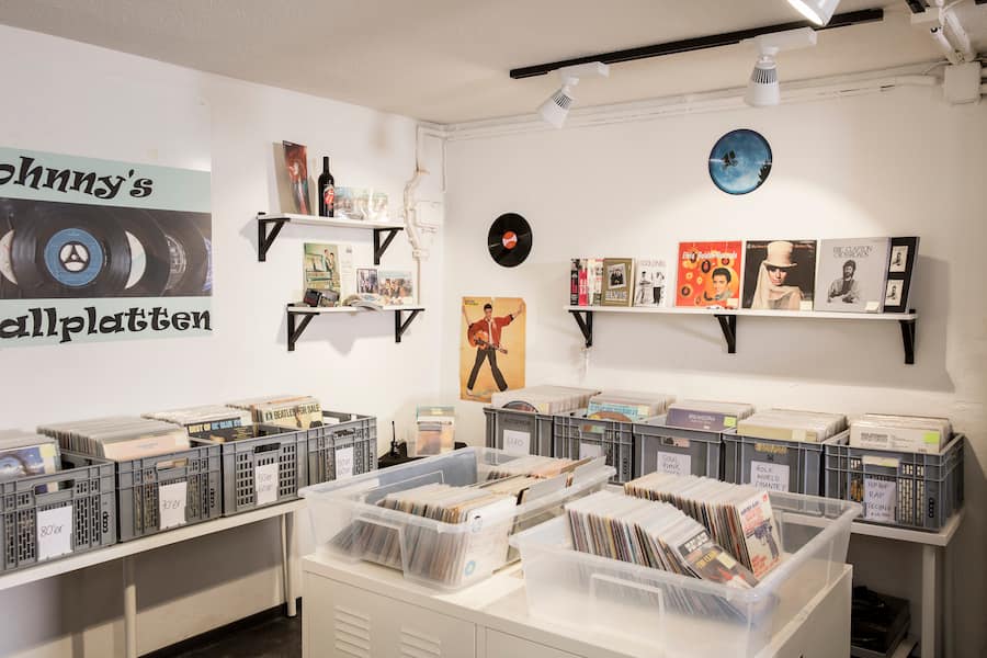 Vor einem Jahr ist Jonny's Schallplatten in Langendorf gestartet.